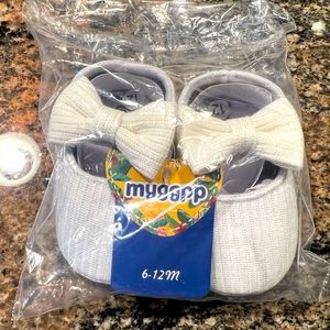6-12 m baby white slip on shoes